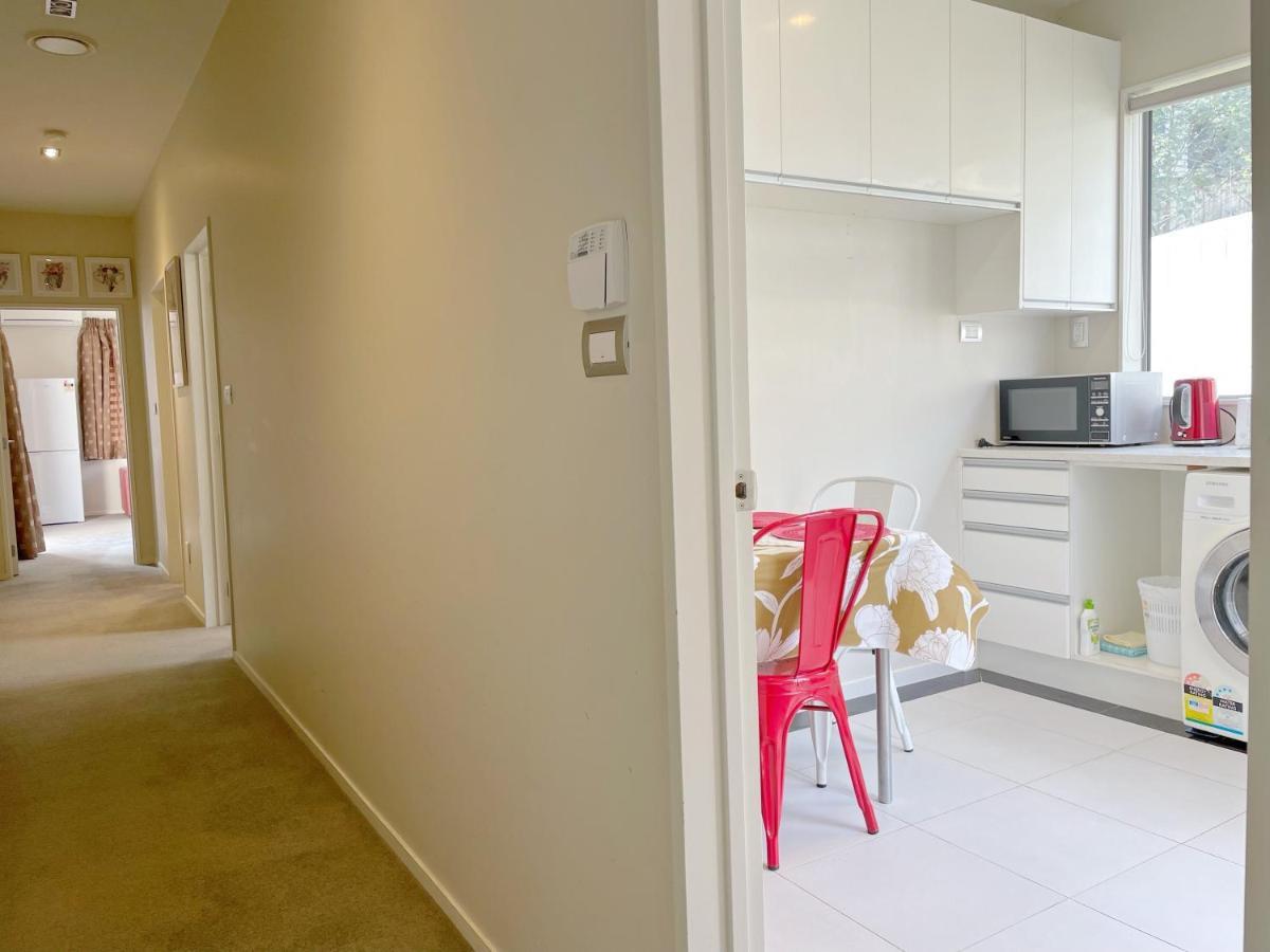 Cozy Home In Pinehill 奥克兰 外观 照片